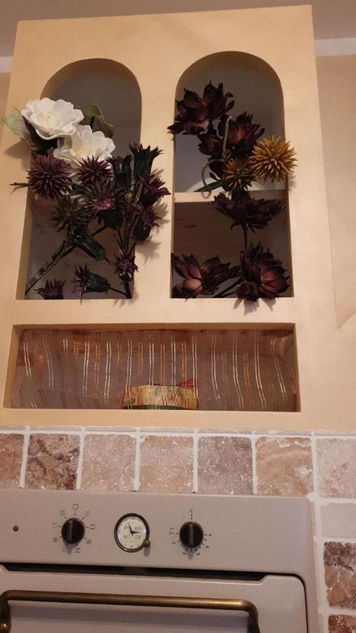 Antico Convento Apartment Moniga del Garda ภายนอก รูปภาพ