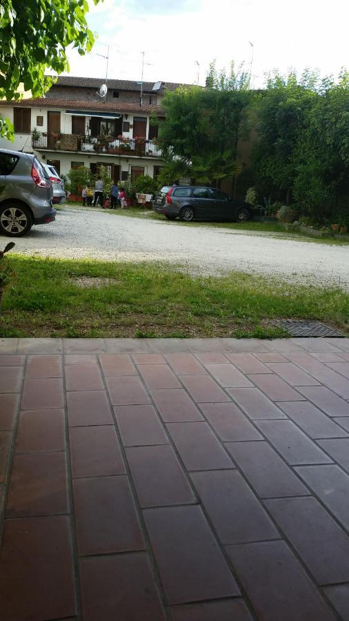 Antico Convento Apartment Moniga del Garda ภายนอก รูปภาพ