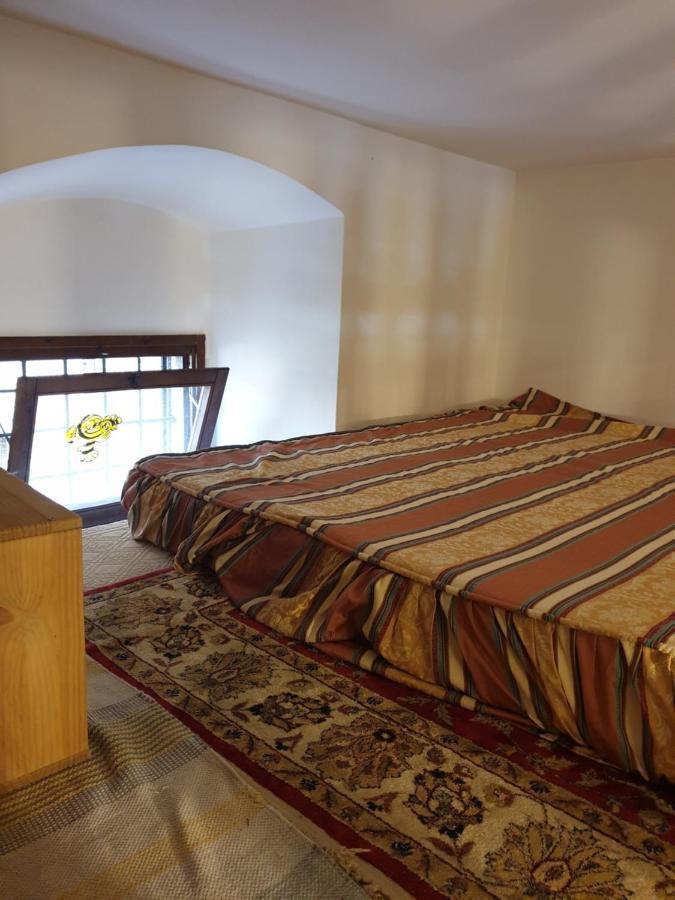 Antico Convento Apartment Moniga del Garda ภายนอก รูปภาพ